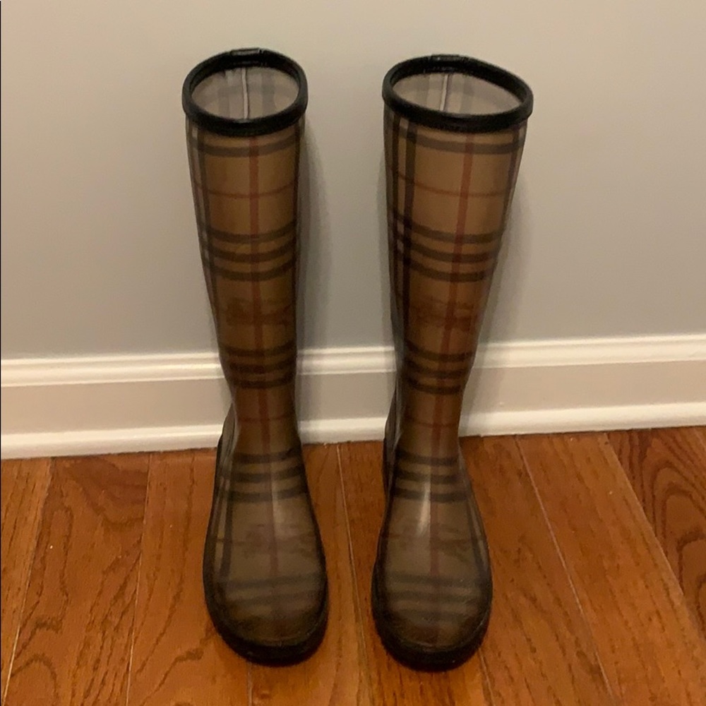 Burberry rain Boots